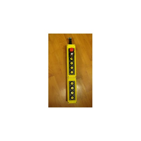 EMAS ► Пульт управления одно-скоростной десяти-кнопочный с аварийной кнопкой STOP и ключ-маркой для подъемных механизмов, IP 65 
